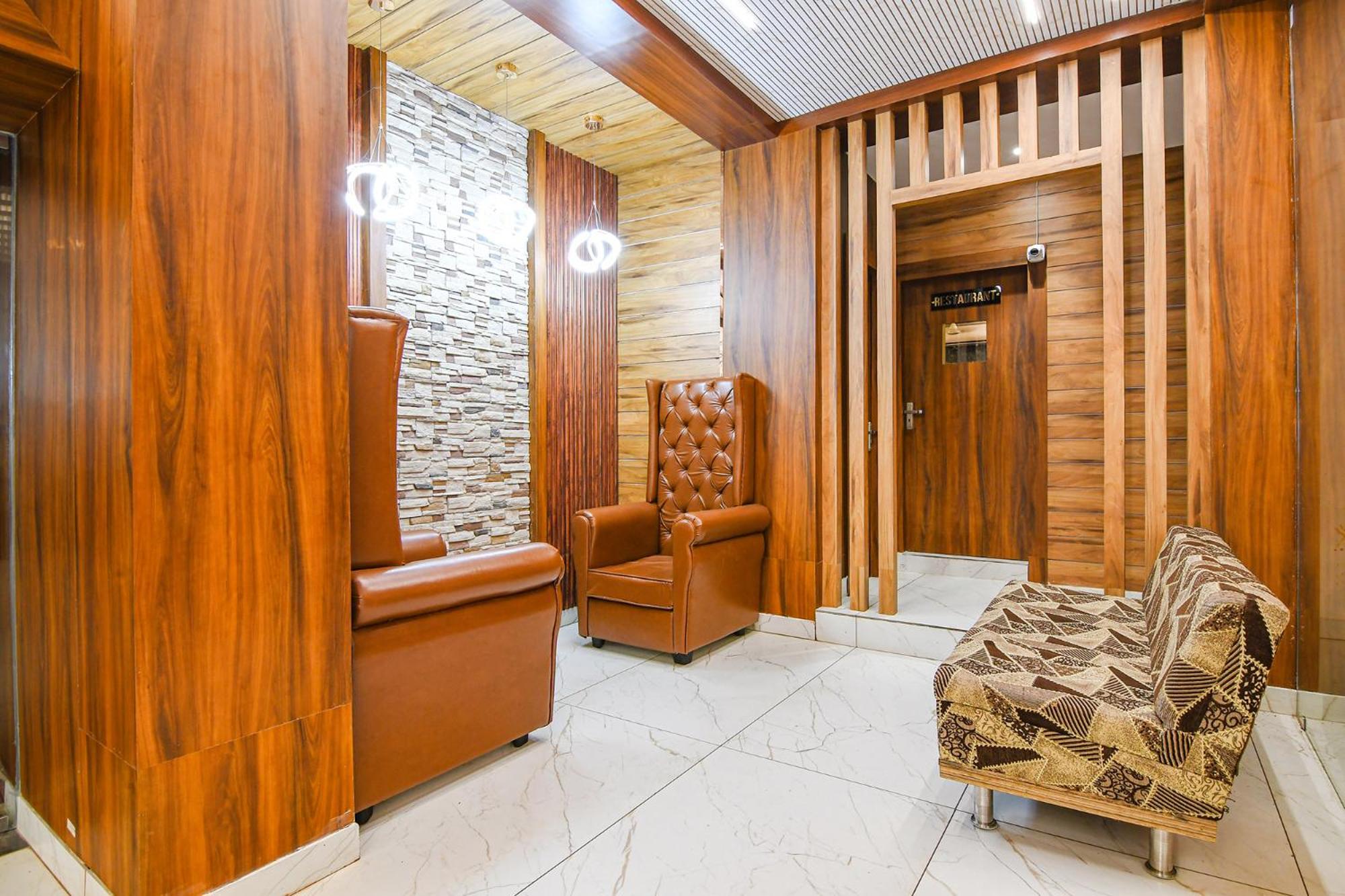 Fabhotel Sonali Golden Palace - Nr Bhubaneswar Railway Station Экстерьер фото