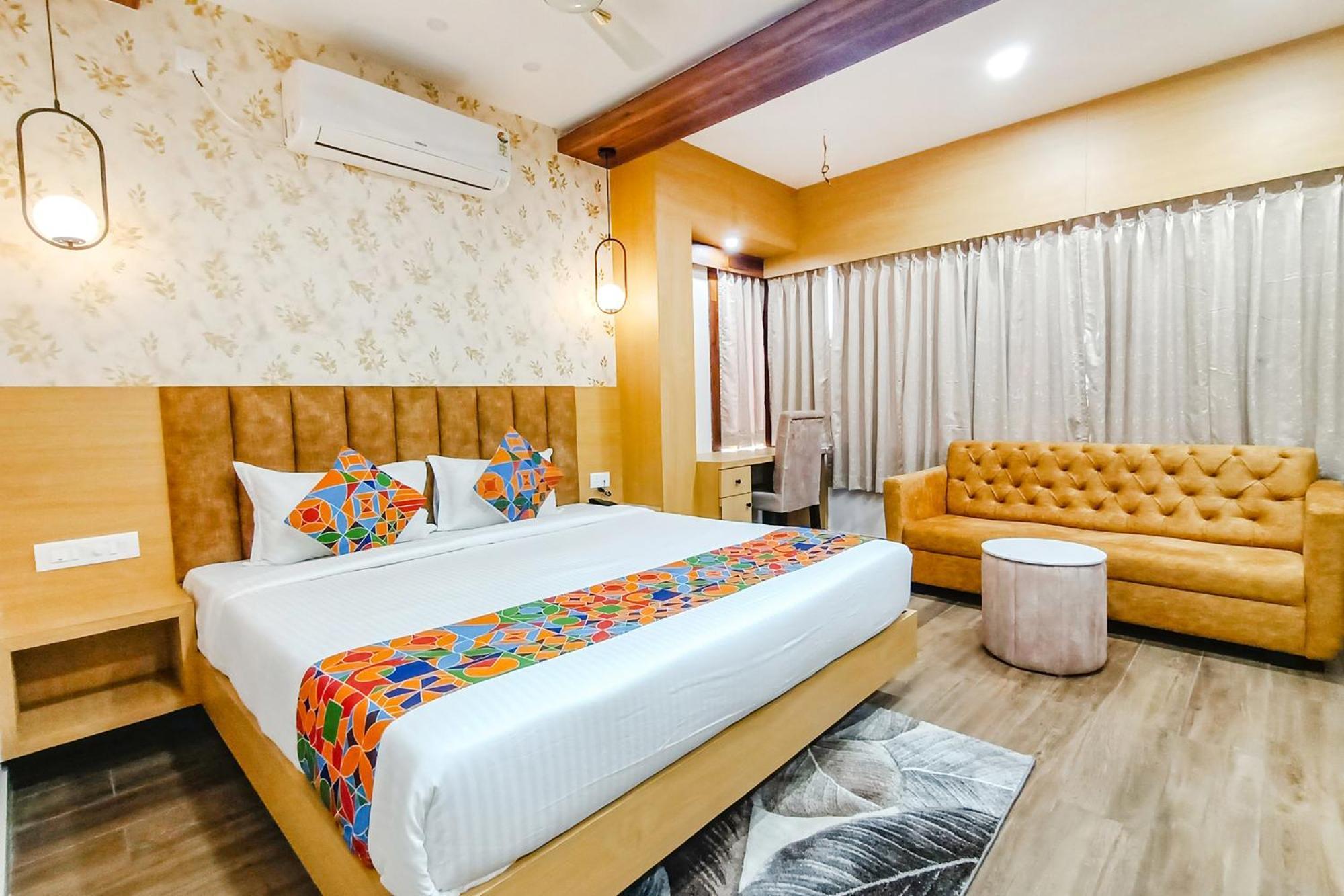 Fabhotel Sonali Golden Palace - Nr Bhubaneswar Railway Station Экстерьер фото