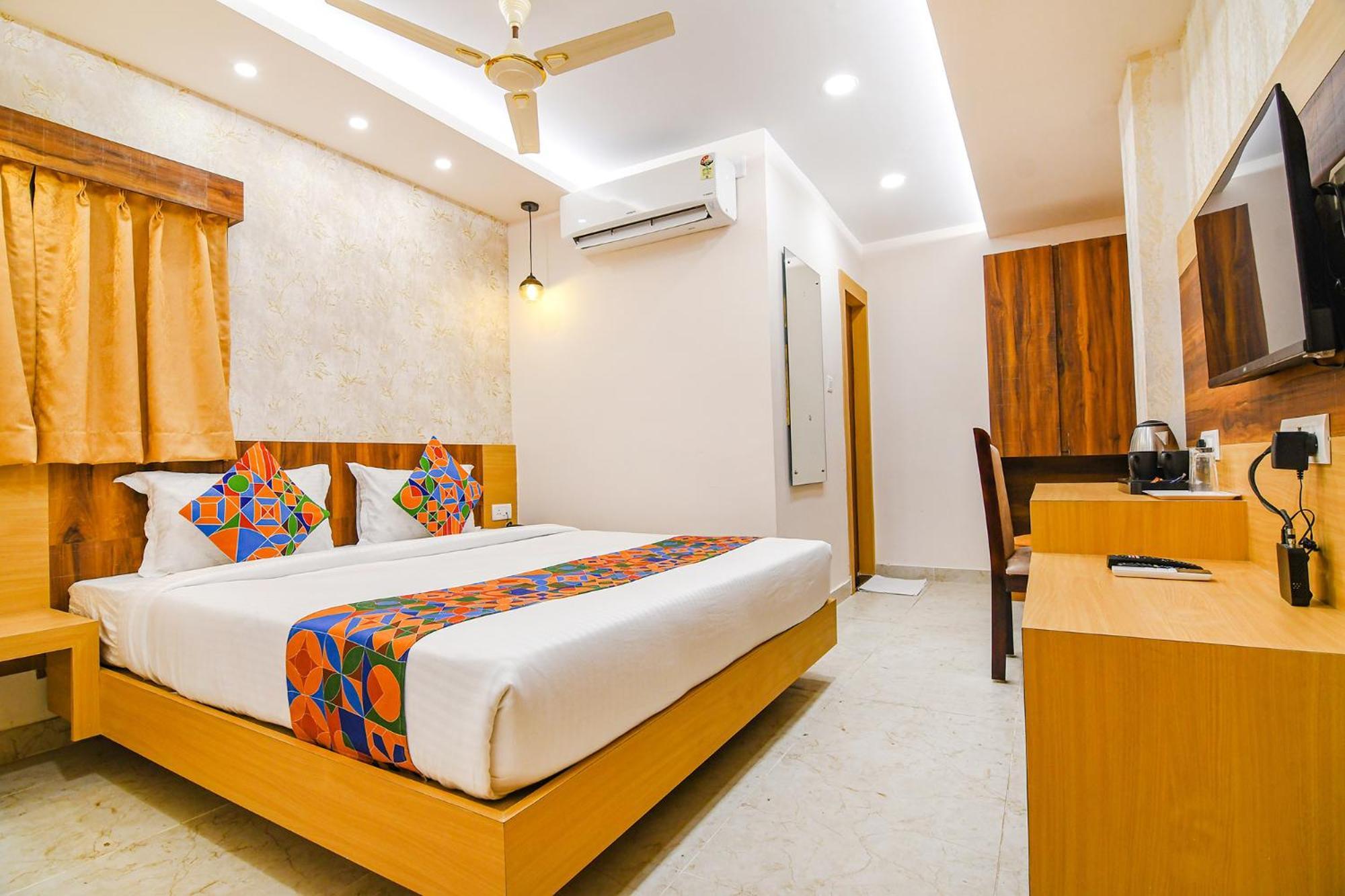Fabhotel Sonali Golden Palace - Nr Bhubaneswar Railway Station Экстерьер фото