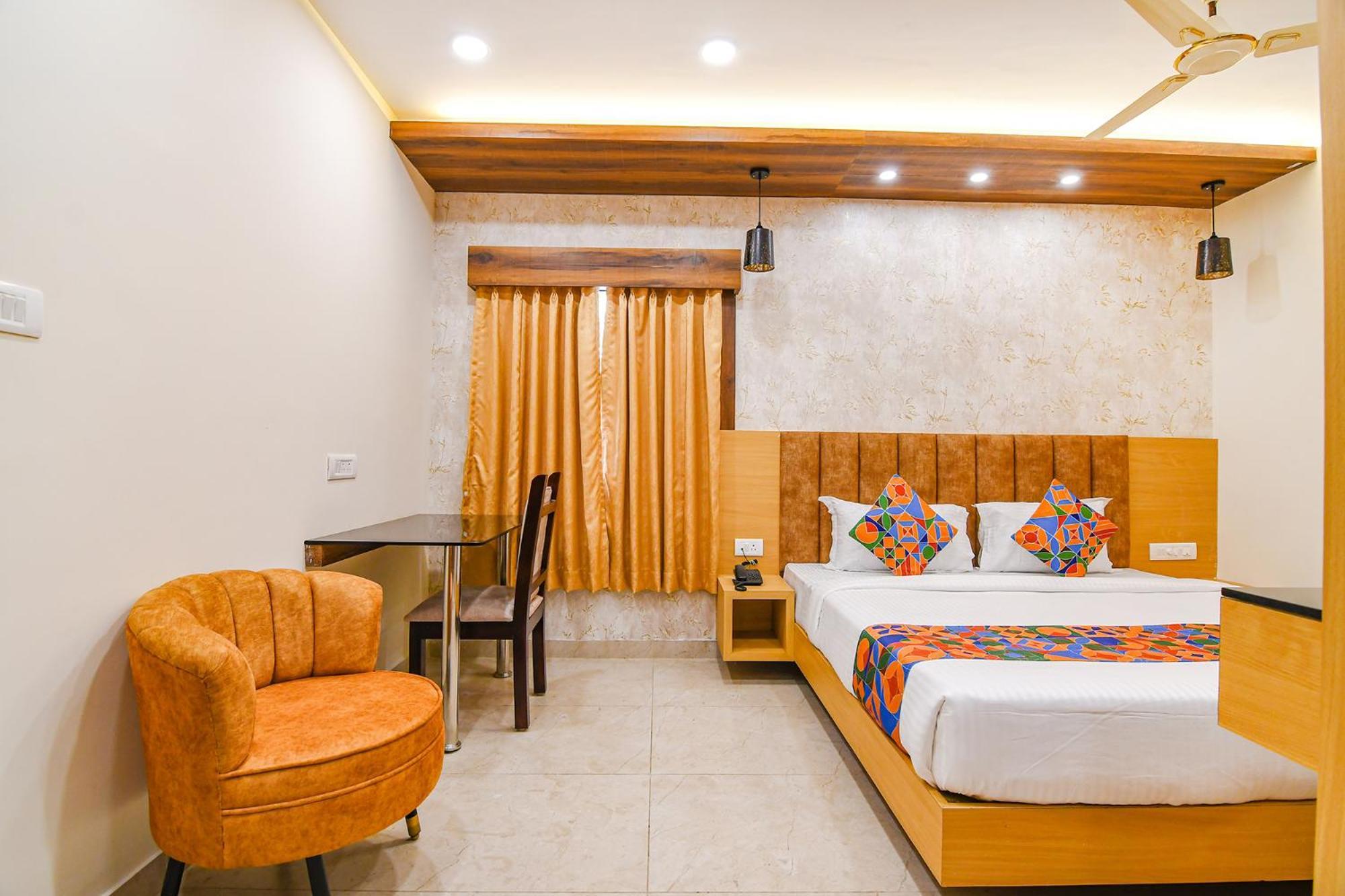 Fabhotel Sonali Golden Palace - Nr Bhubaneswar Railway Station Экстерьер фото